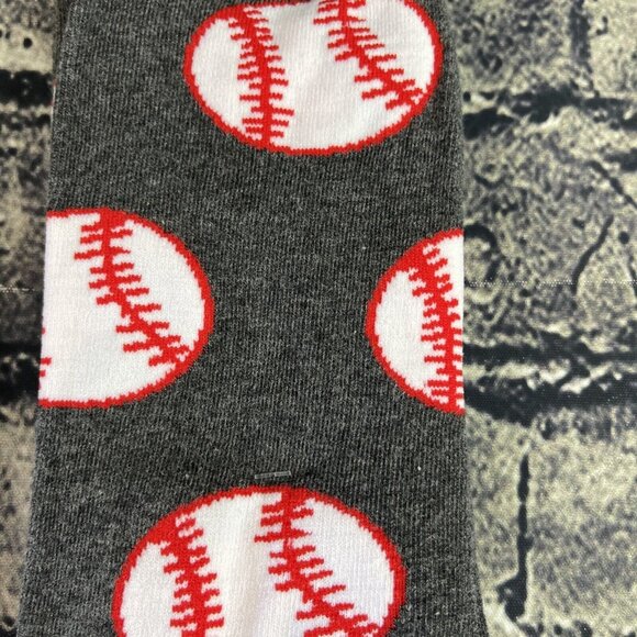 Fun Circle Men's Baseball Themed Sox size 10-13 Crew Socks 2 Pair Shoe sz 6-12 - Picture 8 of 9